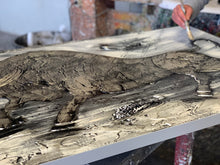 Lade das Bild in den Galerie-Viewer, Heavy Bull Silver - Einzelstück aus Spachtel- und Acryltechnik auf edler Leinwand - 160 x 90cm